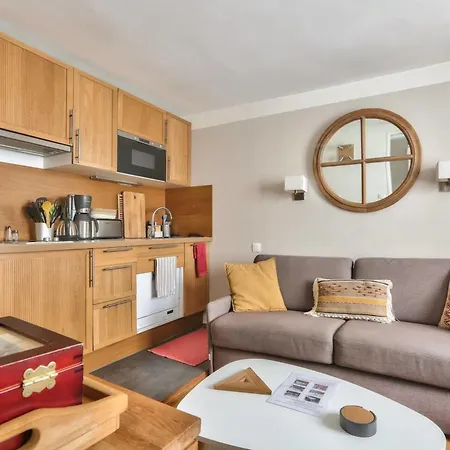 Modern Renovated Cozy And Quiet Apartment Paris