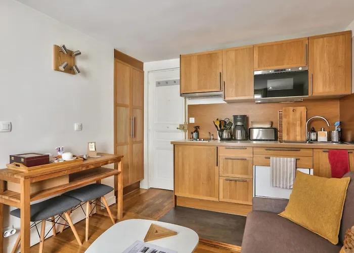 شقة Modern Renovated Cozy And Quiet باريس